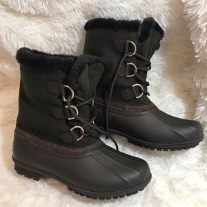 Antonio Melani Layton Duck Green Boots Size 8